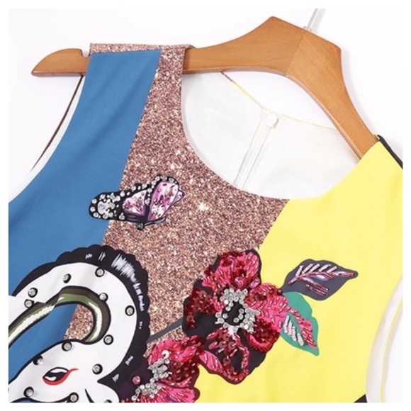 🍂 The Josseey Silk Embellished Giraffe Dress - Picture 4 of 8